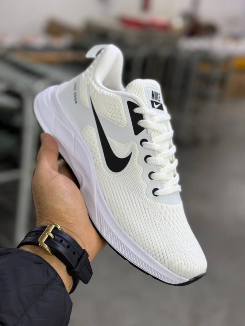 Nike Low Unisex Footwear - Sports Shoes