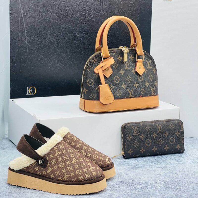 Louis Vuitton Designers Pair (Small Bag, Purse, Slippers) - Image 4