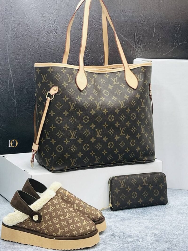 Louis Vuitton Designers Pair (Big Bag, Purse, Slippers) - Image 3